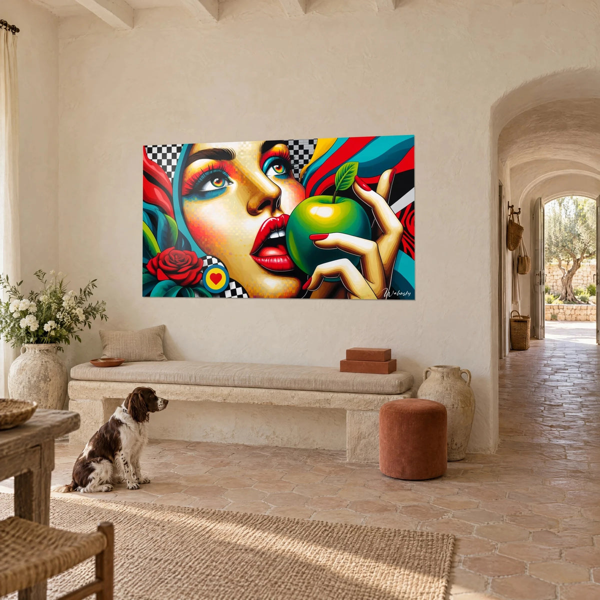 Quadro ritratto graffiti con occhi azzurro turchese e palpebre arancioni, mano con unghie rosse, vista di tre quarti in un casale provenzale