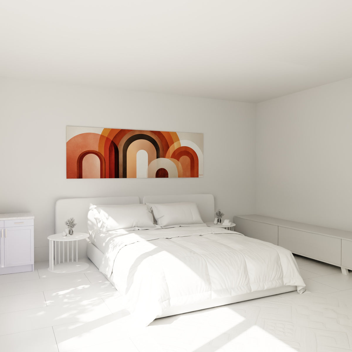 Courbes ocre et brun en enfilade, arches abstraites accrochées au-dessus d'un lit dans une chambre claire