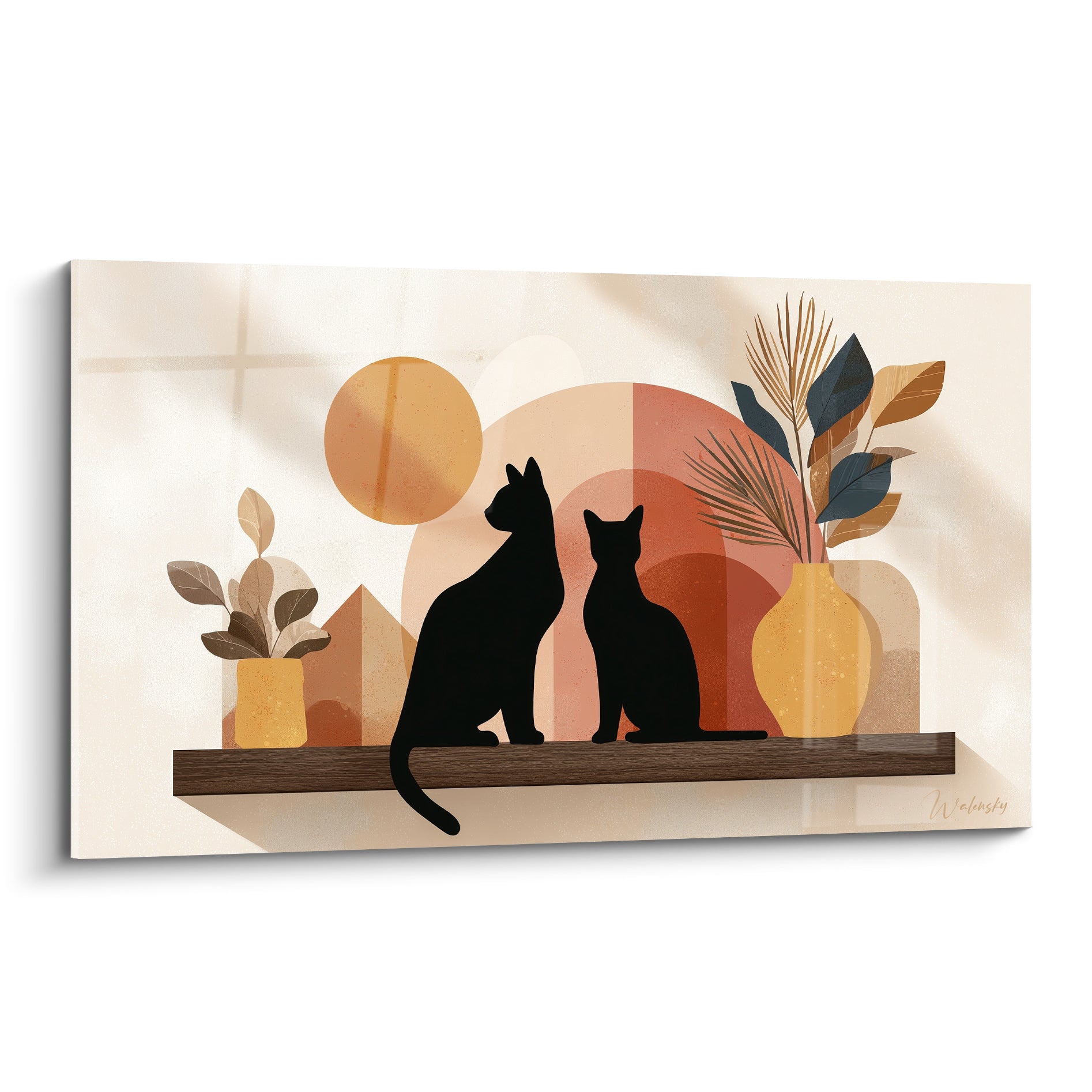 Deux chats noirs assis sur étagère bois, fond ocre et terracotta aux formes arrondies stylisées