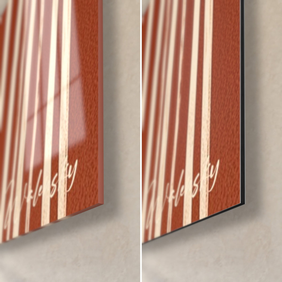Wall art with a cream arch on brick, bottom right corner: glossy acrylic glass on the left, matte Dibond aluminium on the right, 3 mm edge