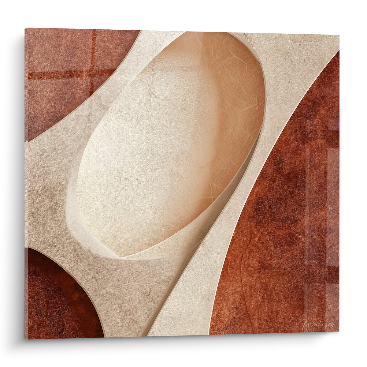 Forme florale ivoire sculptée sur fond terracotta brique, courbes texturées façon papier froissé