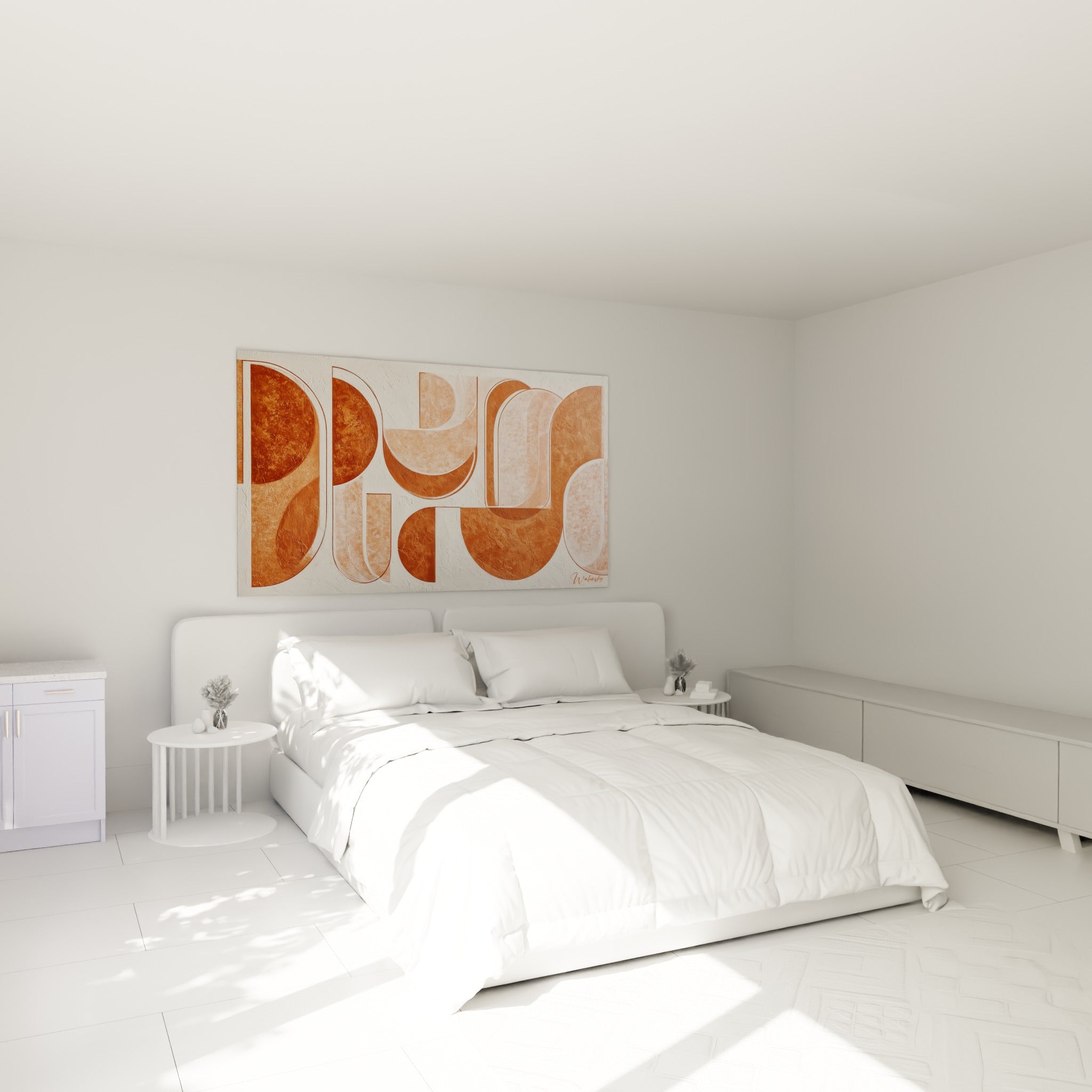 Formes arrondies terracotta et rosé pâle accrochées au-dessus d'un lit dans une chambre claire