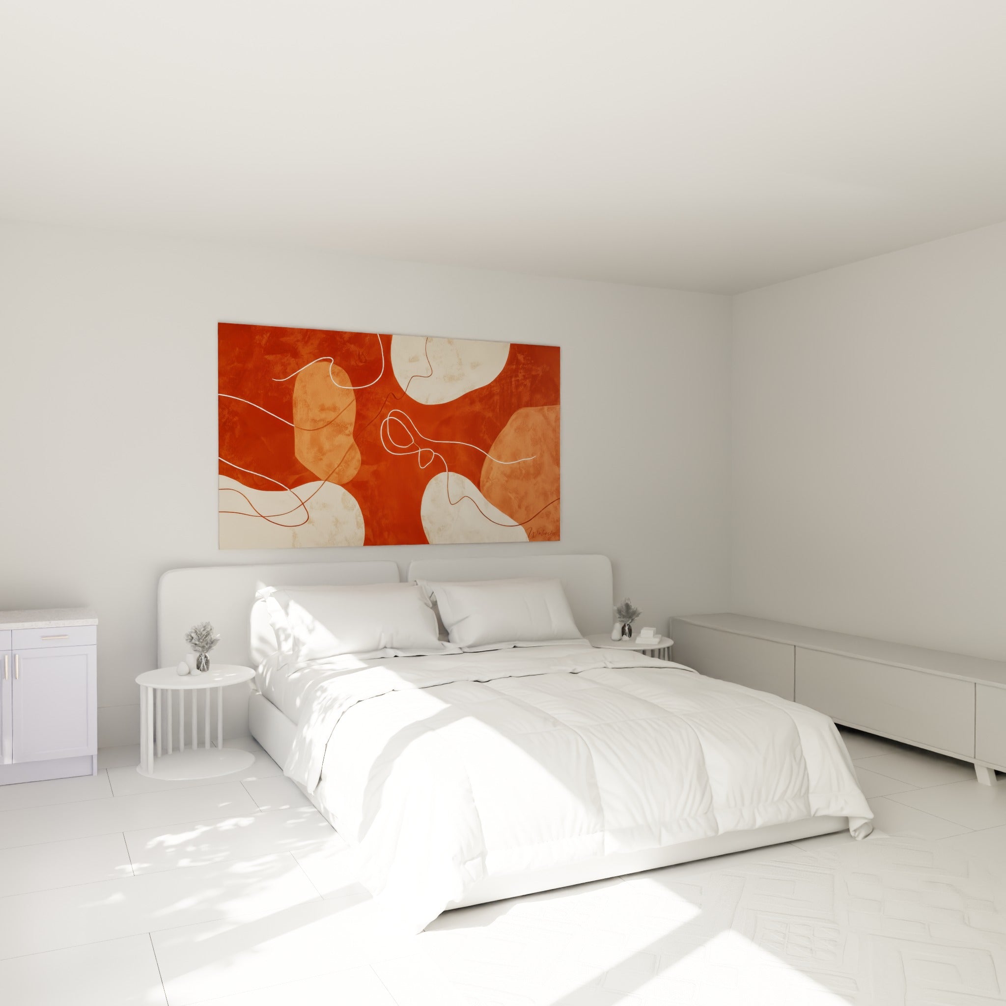 Galets abstraits en rouge brique et beige sable accrochés au-dessus d'un lit dans une chambre claire