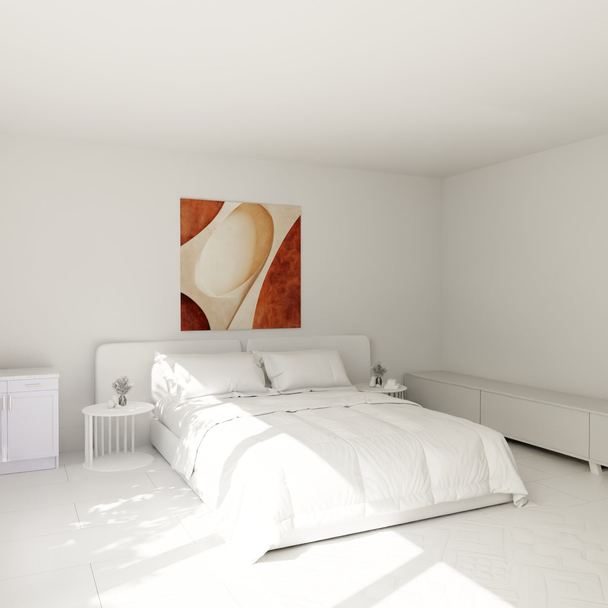 Pétale abstrait crème et brun accroché au-dessus d'un lit dans une chambre claire