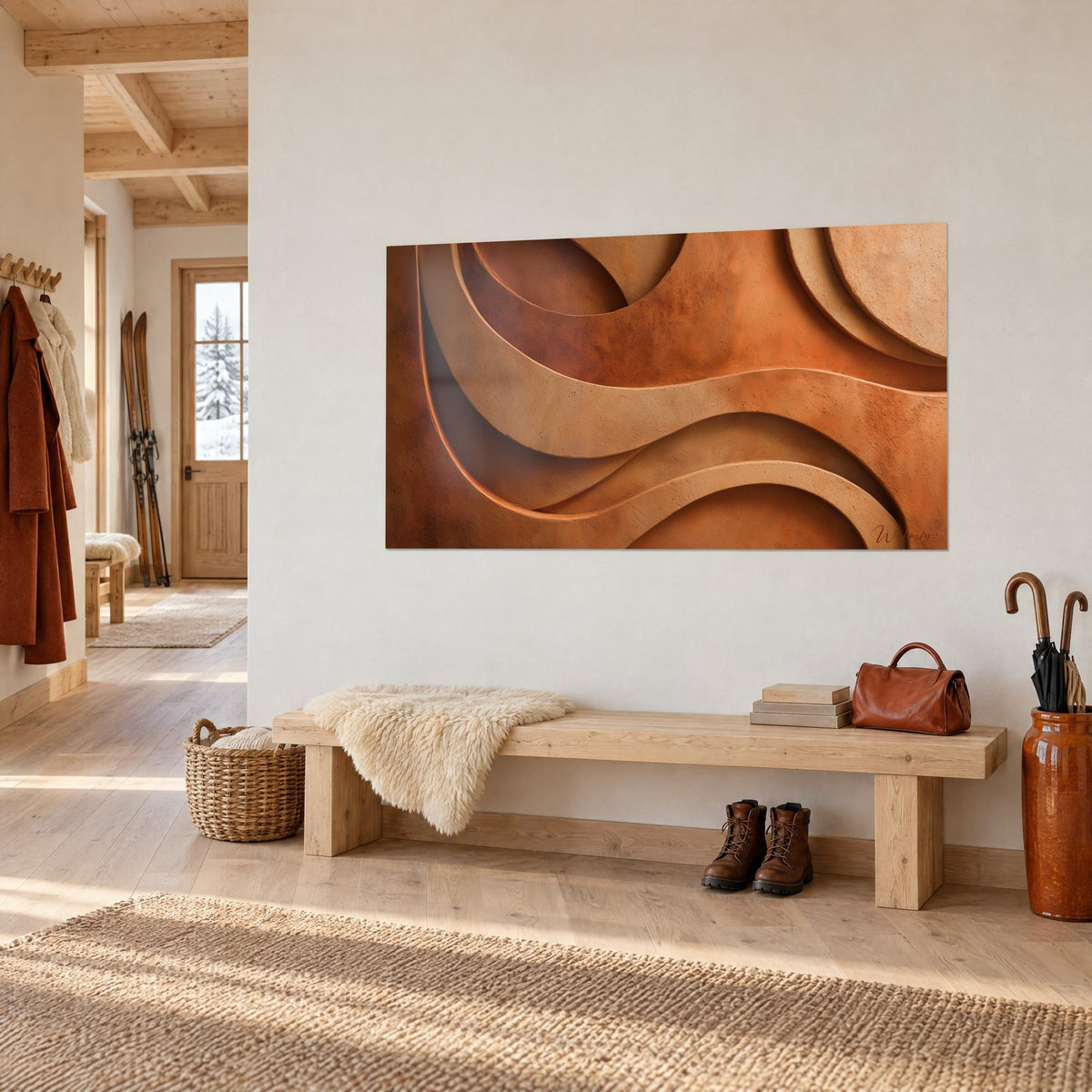 Πίνακας με ανάγλυφες καμπύλες σε terracotta και άμμο, τρίτο τέταρτο πάνω από ξύλινο παγκάκι στην είσοδο ξενώνα