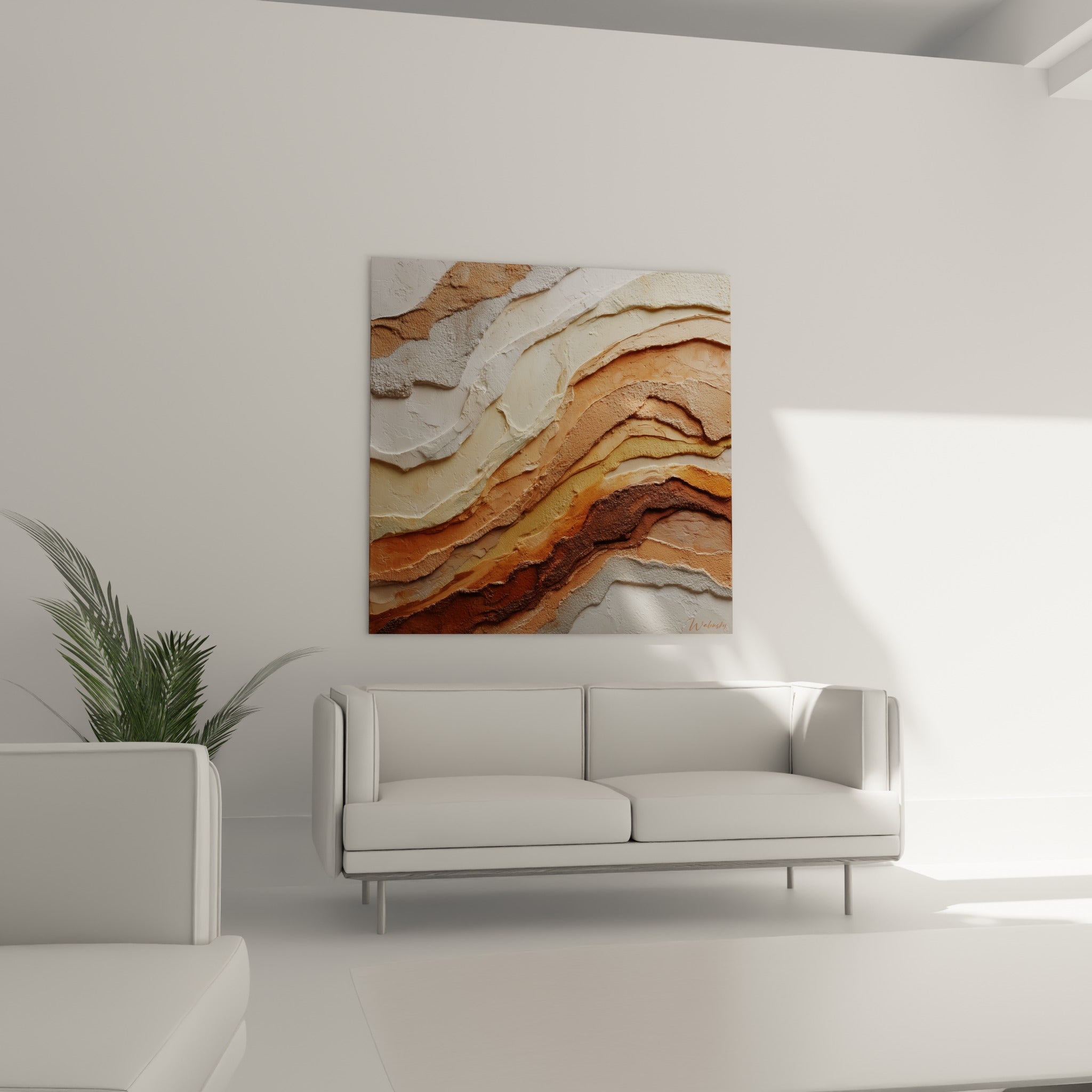 Vagues minérales blanches et terracotta en fort relief, au-dessus d'un canapé dans un salon lumineux