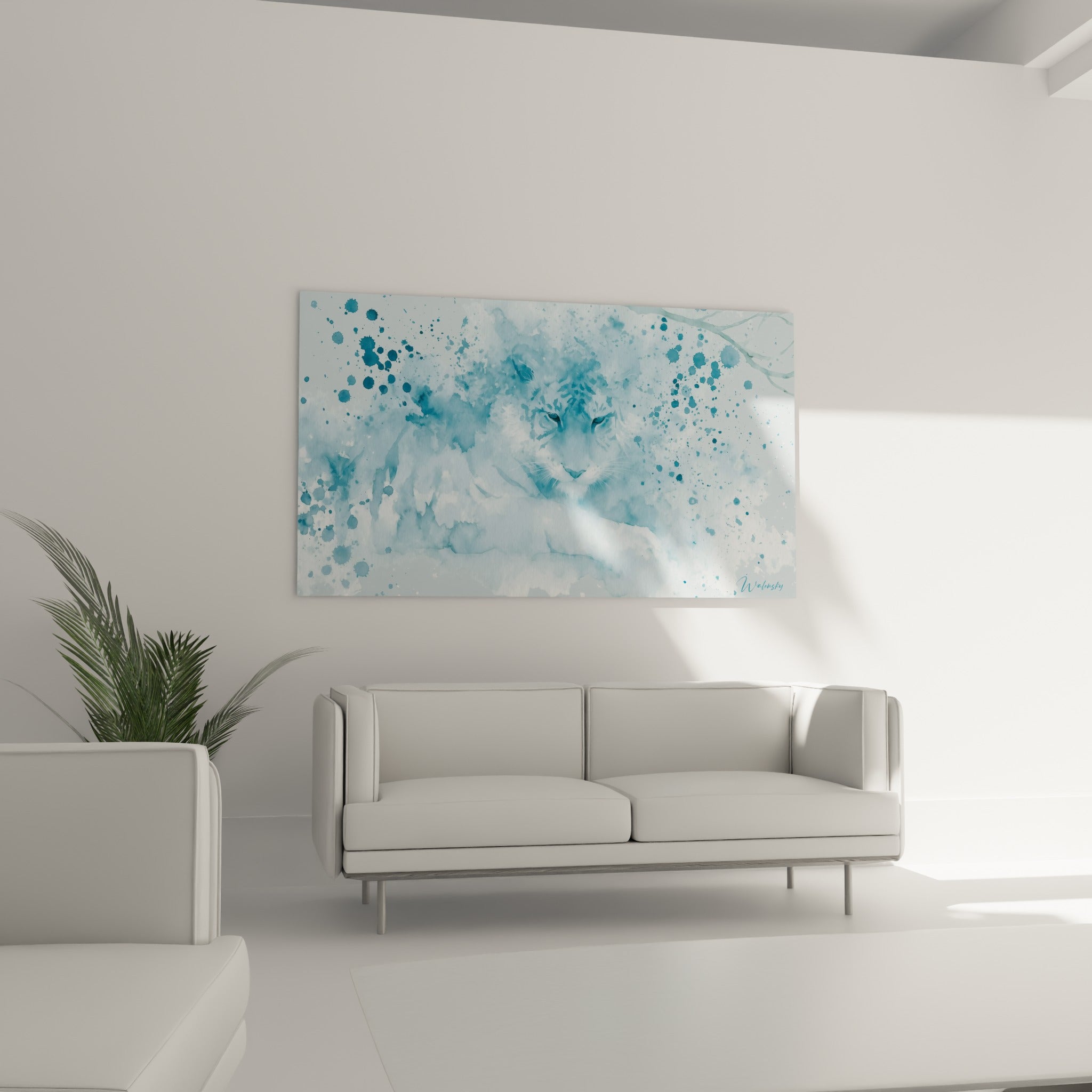 Fauve bleu pastel et anthracite disposé au-dessus d'un canapé dans un salon lumineux
