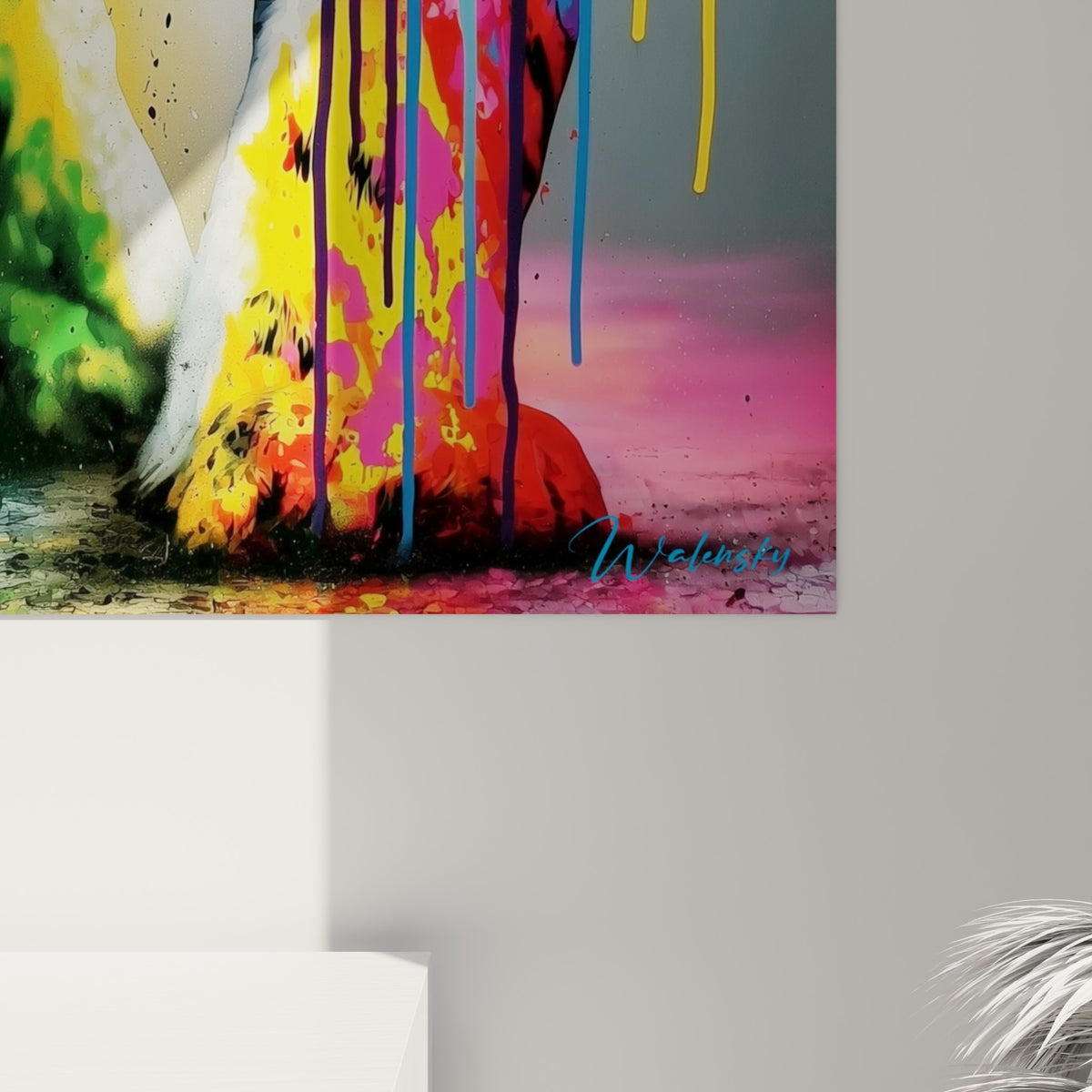 Empâtements de peinture rose fluo et bleu pastel se mêlant aux coulures jaunes sur le pelage du tigre
