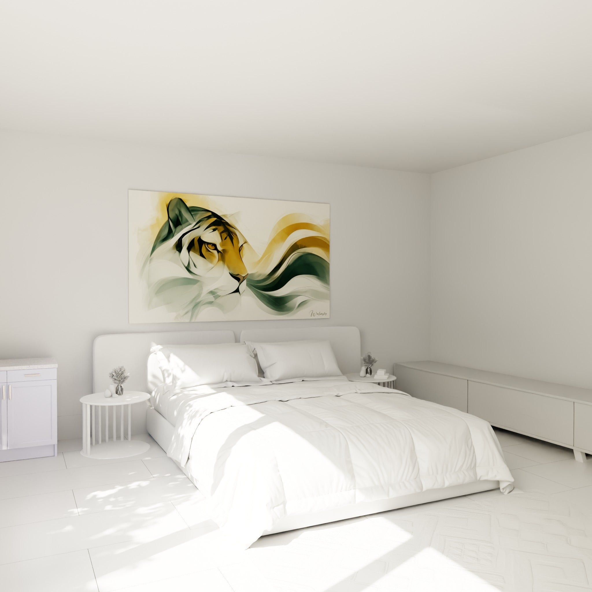 Tigre ocre aux volutes vert émeraude fluides, accroché au-dessus d'un lit dans une chambre claire