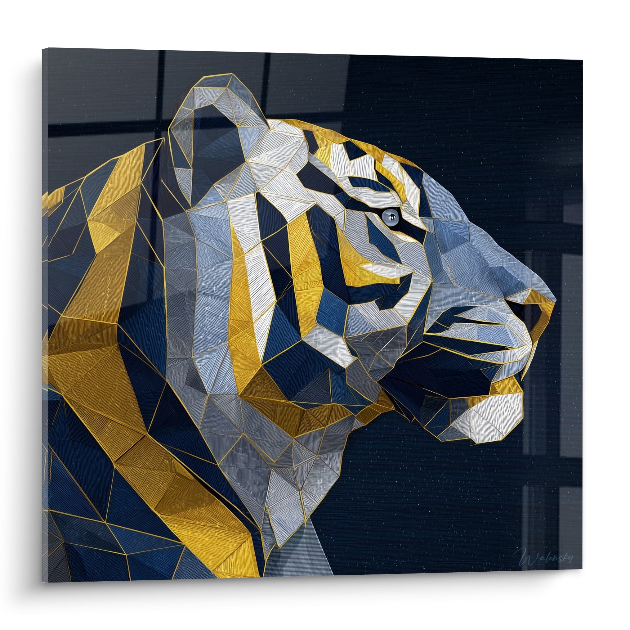 Geometrisches Tiger-Gemälde mit goldenen und blauen Facetten, majestätisches Profil, modernes polygonales Kunstwerk, Wanddekoration