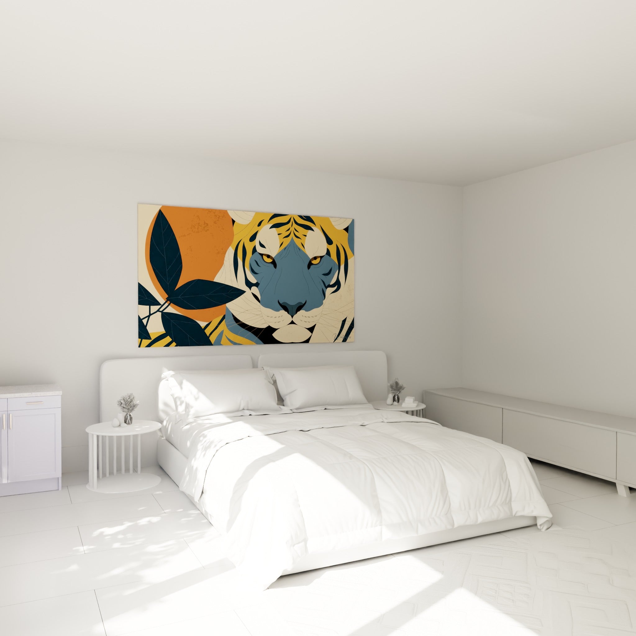 Tigre au regard doré et rayures orange, disposé au-dessus d'un lit dans une chambre claire