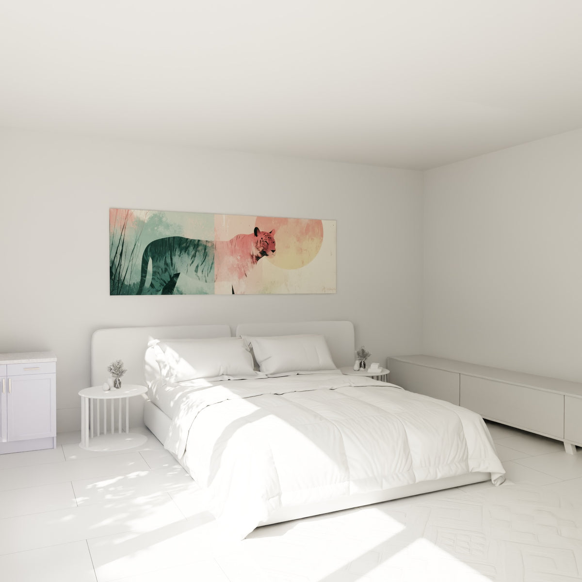 Silhouette de tigre corail et vert sarcelle au-dessus d'un lit dans une chambre claire