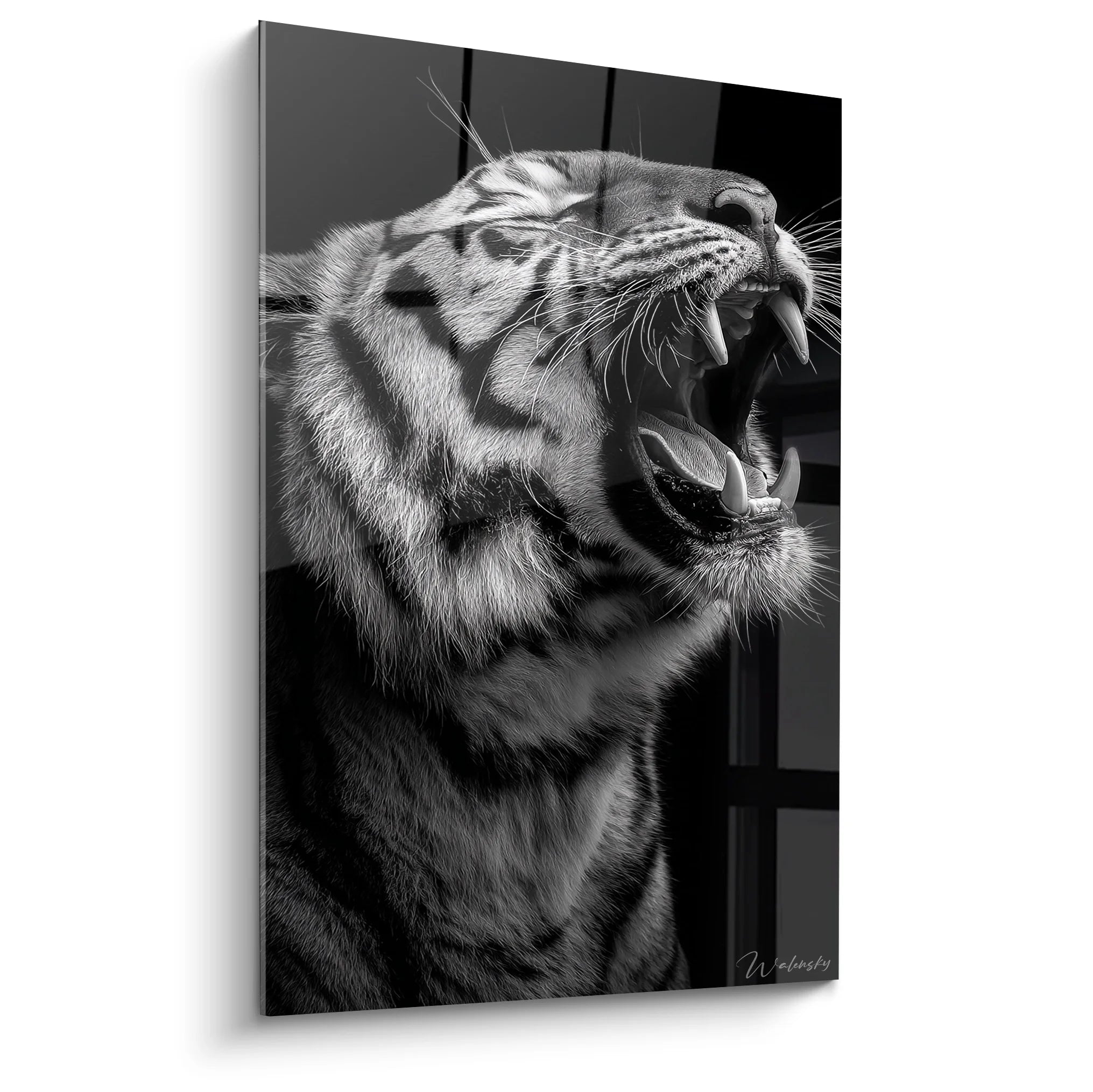 Tableau tigre rugissant noir et blanc - Art mural félin puissant pour décoration moderne