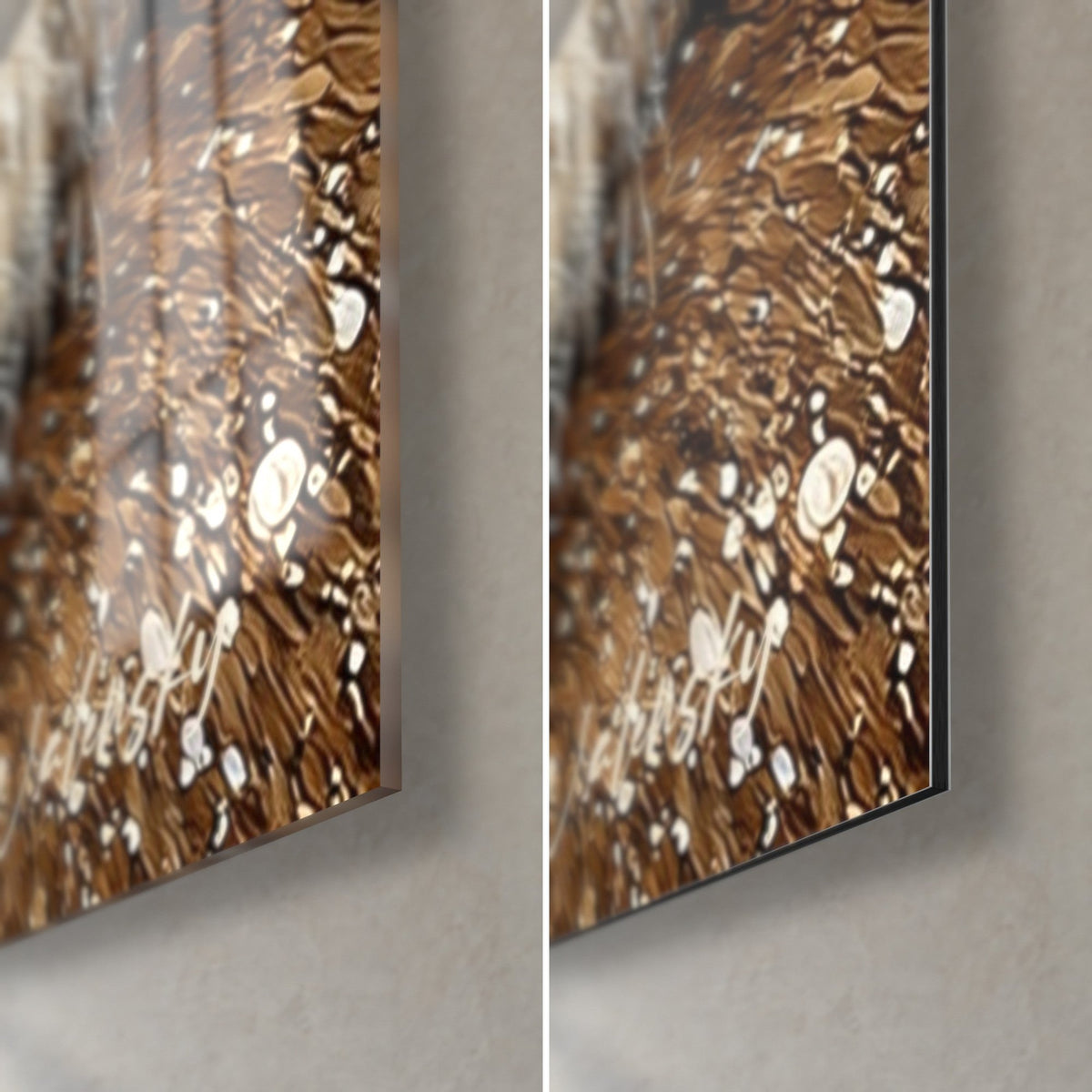 Gemälde eines rotbraunen Tigers, untere rechte Ecke: glänzendes Acrylglas mit Reflexen links, mattschwarzes Aludibond rechts, 3 mm Kante