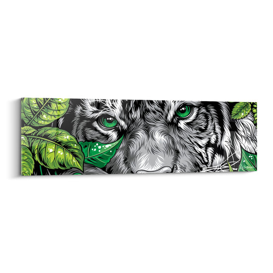Tigre au pelage noir et blanc et aux yeux verts perçant à travers un feuillage dense vert vif