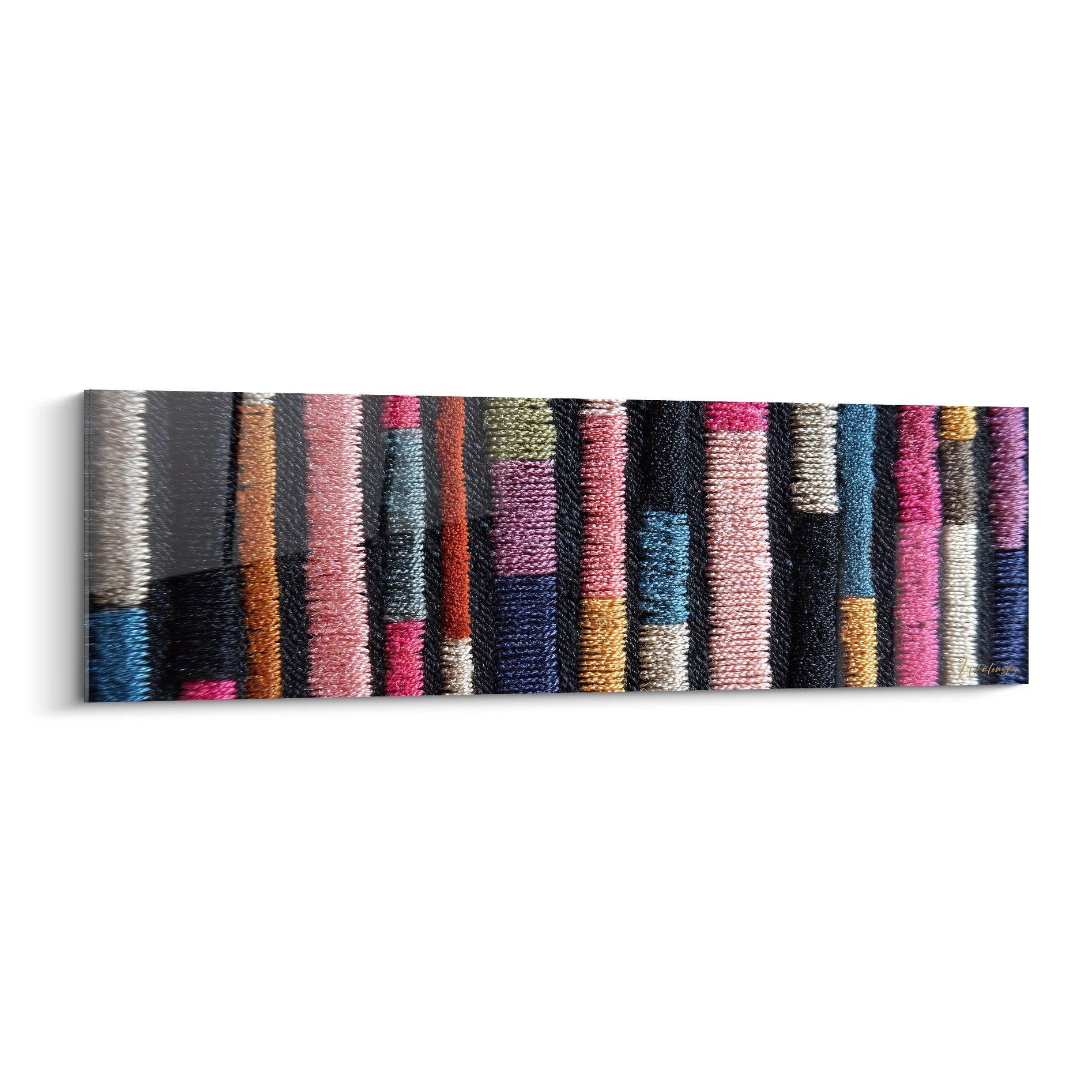 Tableau mural tissage multicolore africain avec bandes textiles verticales aux couleurs vives