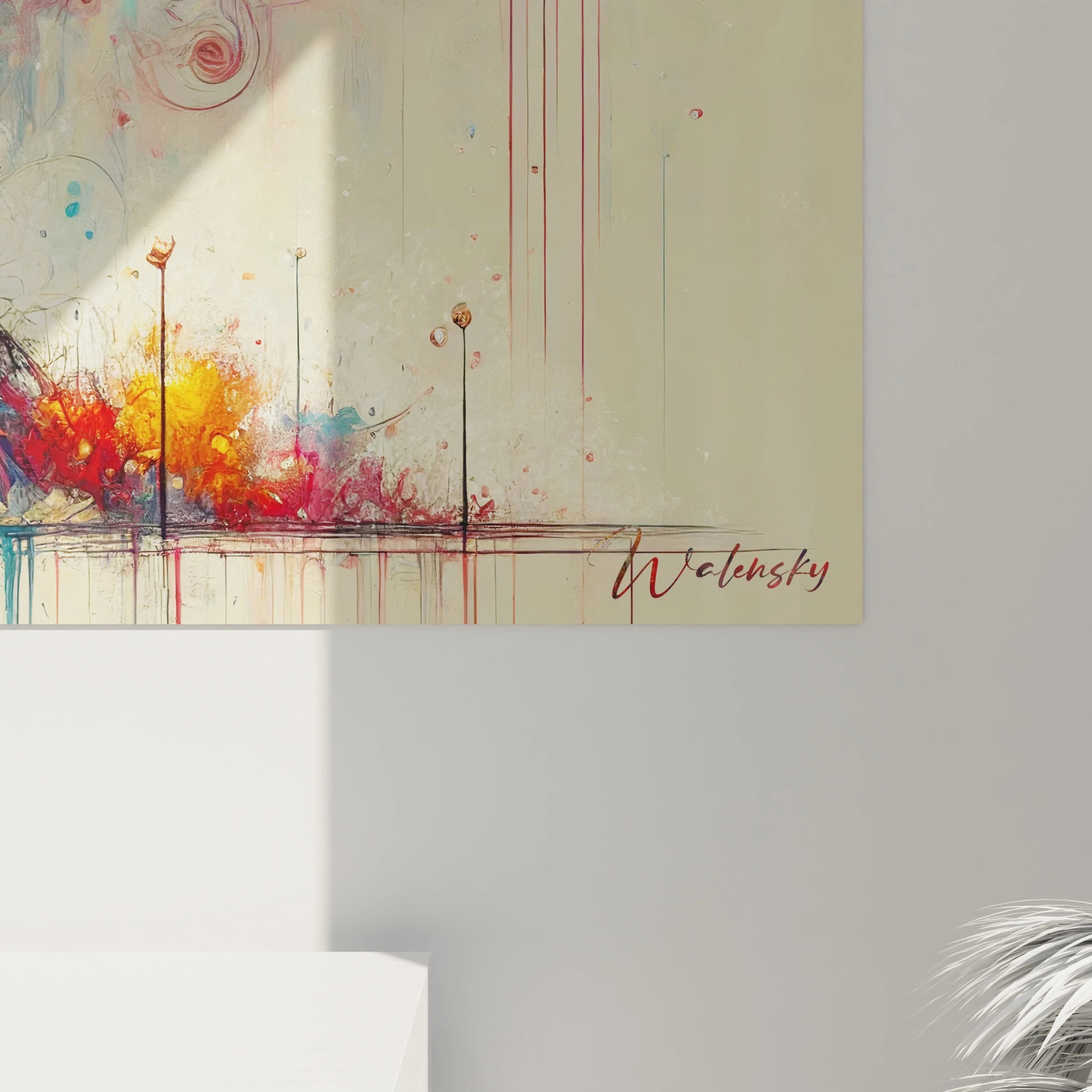 Vue rapprochée tableau Tour Eiffel révèle des détails texturés et des dégradés harmonieux, où rouge, or et bleu s’entrelacent pour créer un hommage abstrait à Paris.

