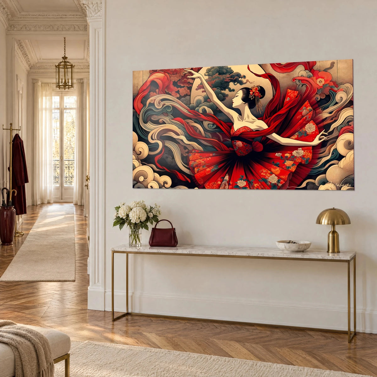 Schilderij van een wervelende geisha, plooirok met rode en gouden bloemen, grijsblauwe en crème krullen, driekwartzicht, vergulde console