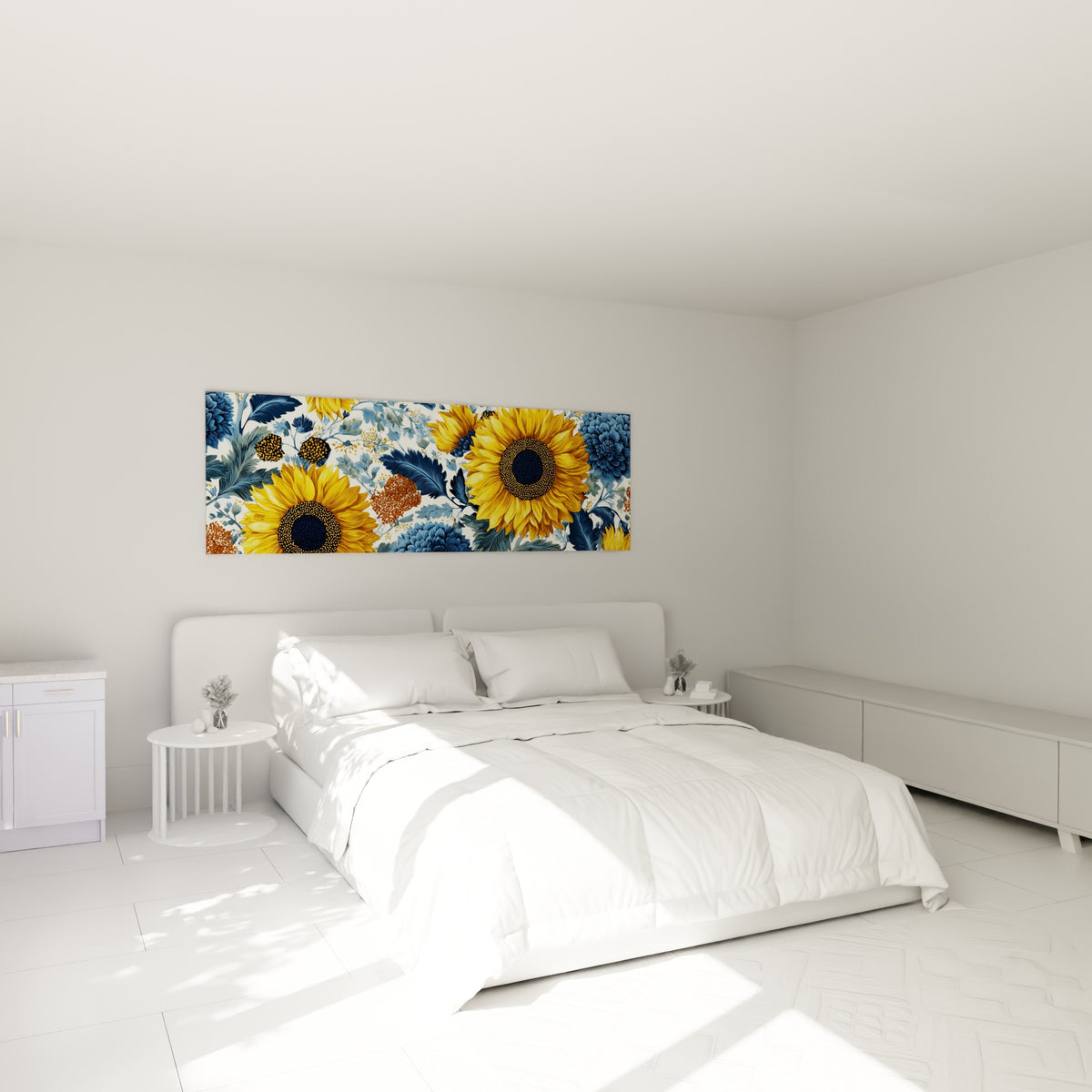 Bouquet de tournesols jaunes et feuillage bleu marine au-dessus d'un lit dans une chambre claire