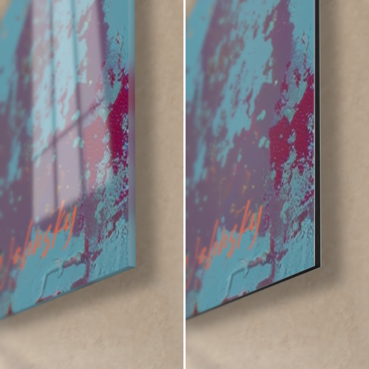 Tableau tournesol, coin bas droit : verre acrylique brillant et reflets à gauche, alu Dibond mat bleu et bordeaux à droite