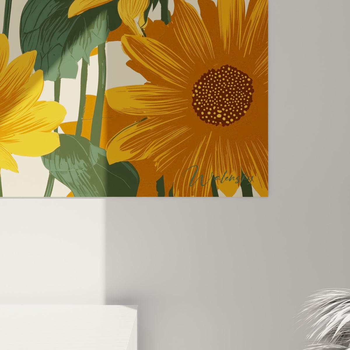 Détail des pétales jaune safran et du cœur brun texturé d'un tournesol, grain d'impression visible