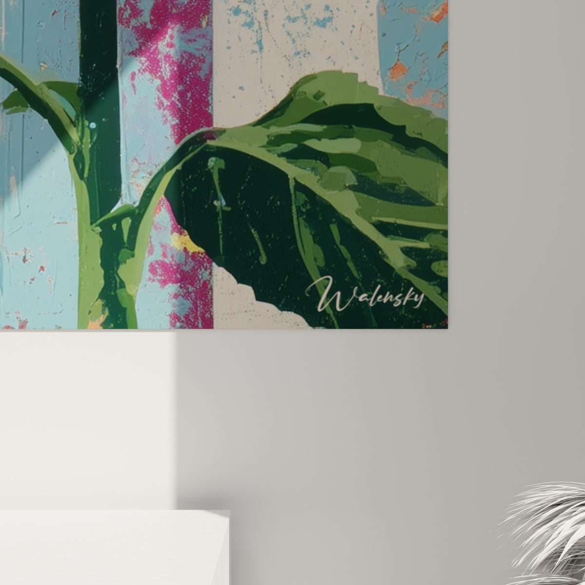 Détail du cœur turquoise et bleu marine du tournesol révélant la texture picturale et les coulures colorées
