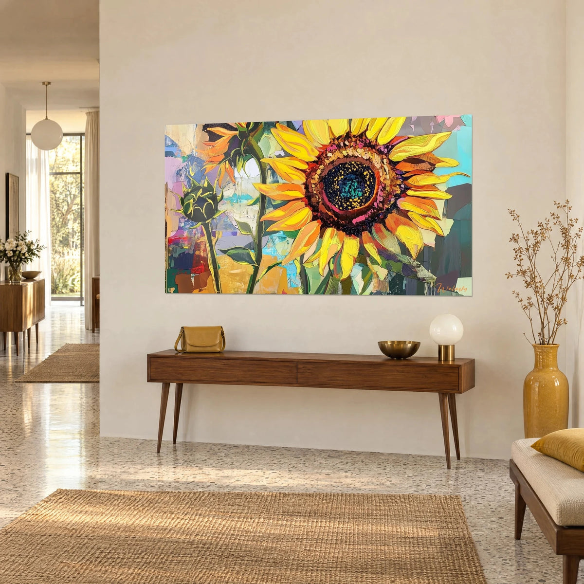 Cuadro girasol pintado con espátula, corola dorada y centro negro moteado, capullo verde a la izquierda, fondo lila y turquesa, tres cuartos