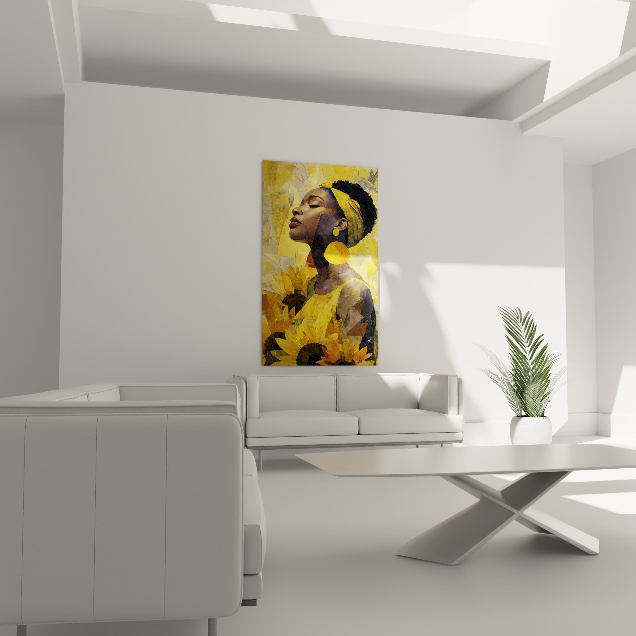 Visage apaisé aux tons ocre et jaune vif parmi les fleurs, au-dessus d'un canapé dans un salon lumineux