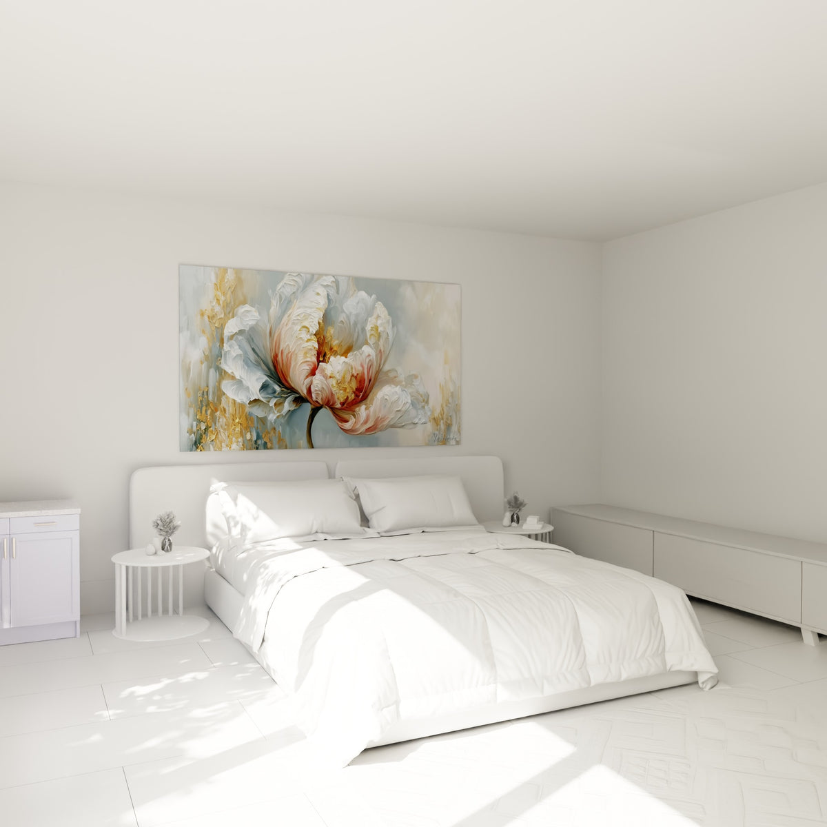 Pétales blancs et cœur doré de la tulipe suspendus au-dessus d'un lit dans une chambre claire