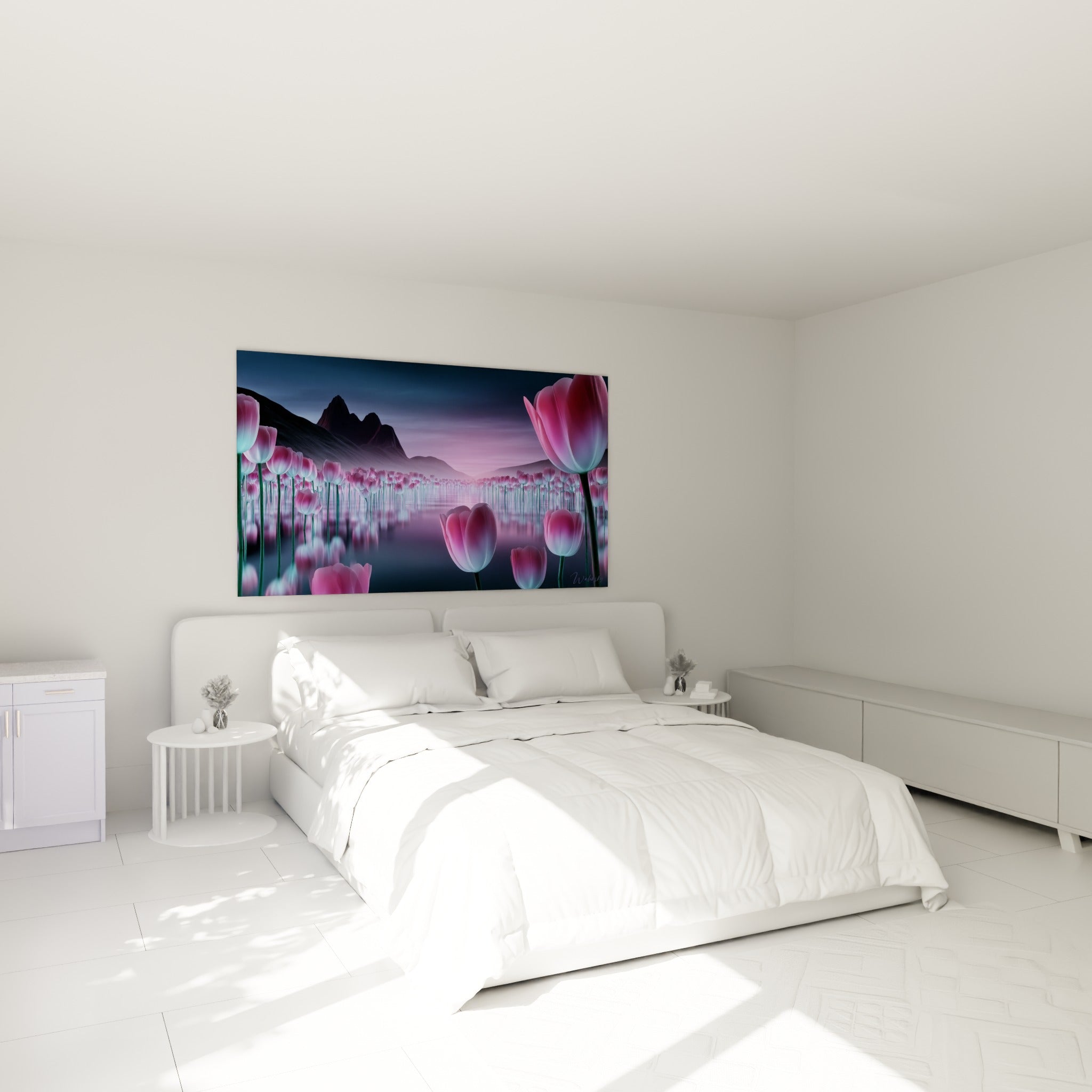 Champ de tulipes roses et bleu pastel accroché au-dessus d'un lit dans une chambre claire