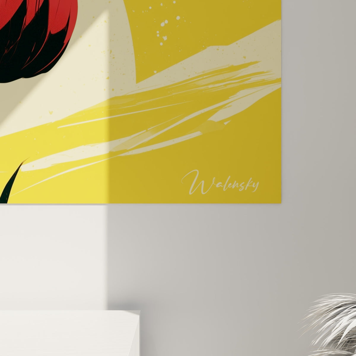 Détail des pétales rouge sombre et jaune vif où l'on distingue les traits noirs et le grain de l'impression
