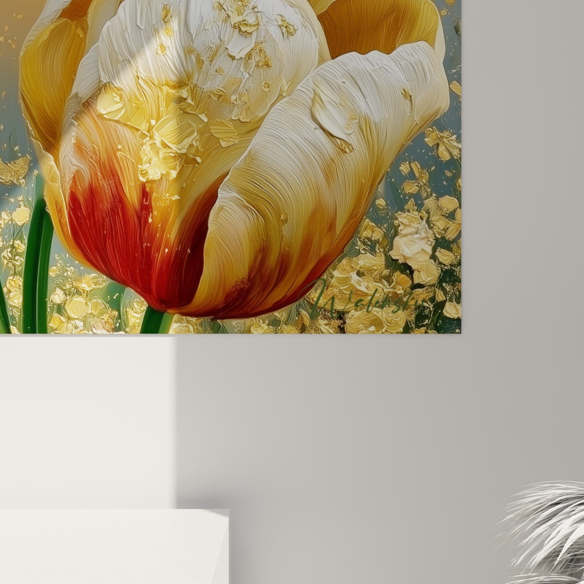 Empâtements dorés et blancs des pétales de tulipe révélant la matière épaisse et les coulures ambrées