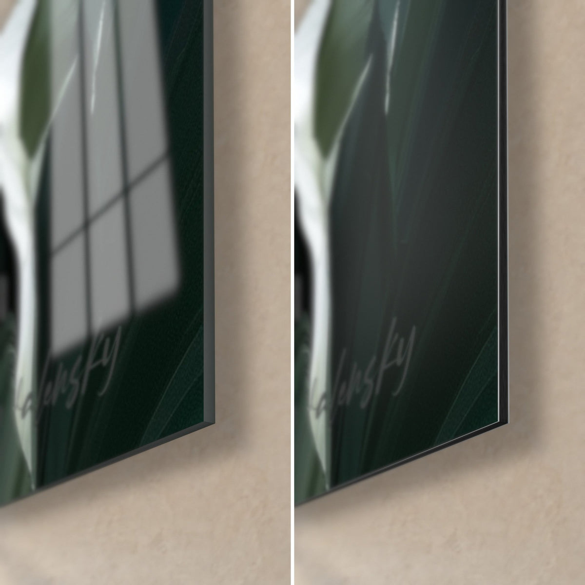Gemälde einer roten Tulpe auf grauem Hintergrund, untere rechte Ecke: glänzendes Acrylglas, das das Fenster links spiegelt, matt dunkelgrünes Dibond rechts