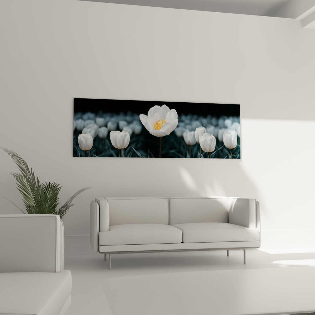 Tulipe blanche lumineuse au centre d'un champ anthracite, accrochée au-dessus d'un canapé dans un salon lumineux