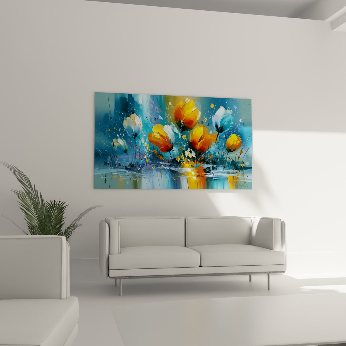 Fleurs de tulipe dorées et bleues suspendues au-dessus d'un canapé dans un salon lumineux