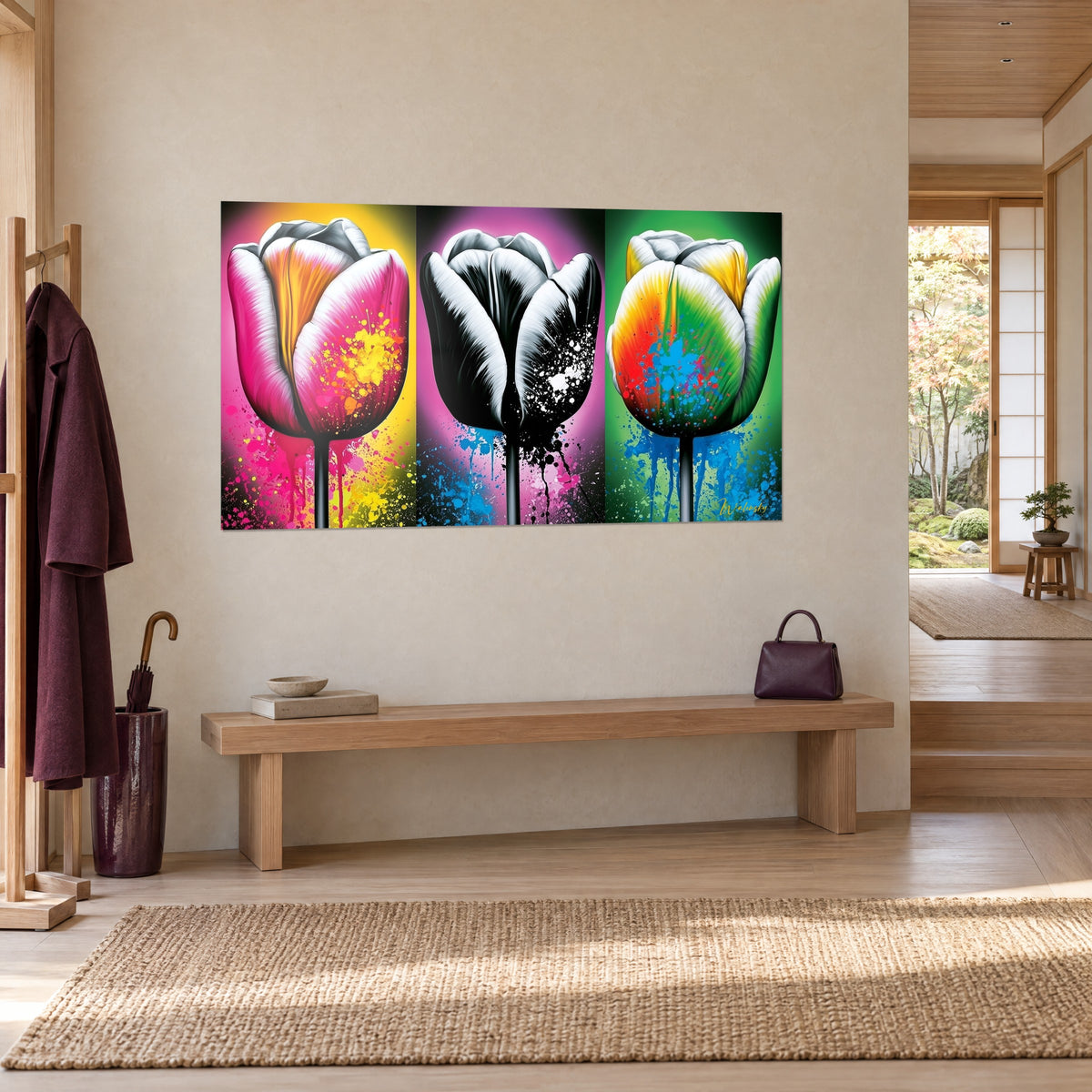 Tableau trois corolles éclaboussées de peinture, rose fuchsia, vert tendre et jaune, sur un mur beige près d'un banc en bois