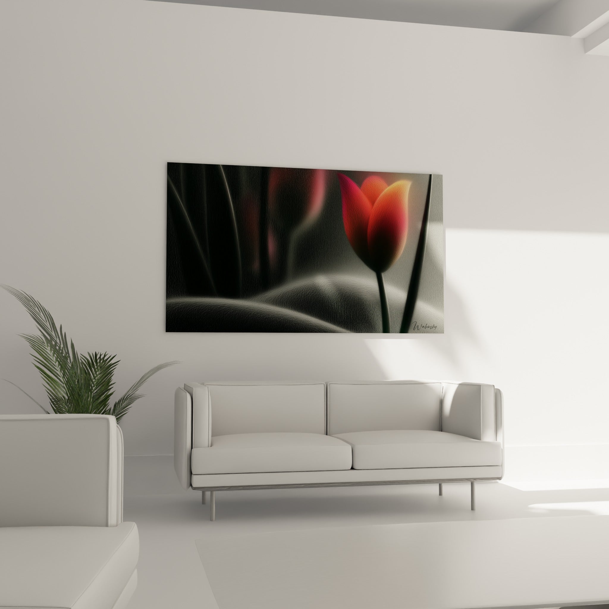 Pétales rouge sang et orangé doré illuminant un mur au-dessus d'un canapé dans un salon lumineux