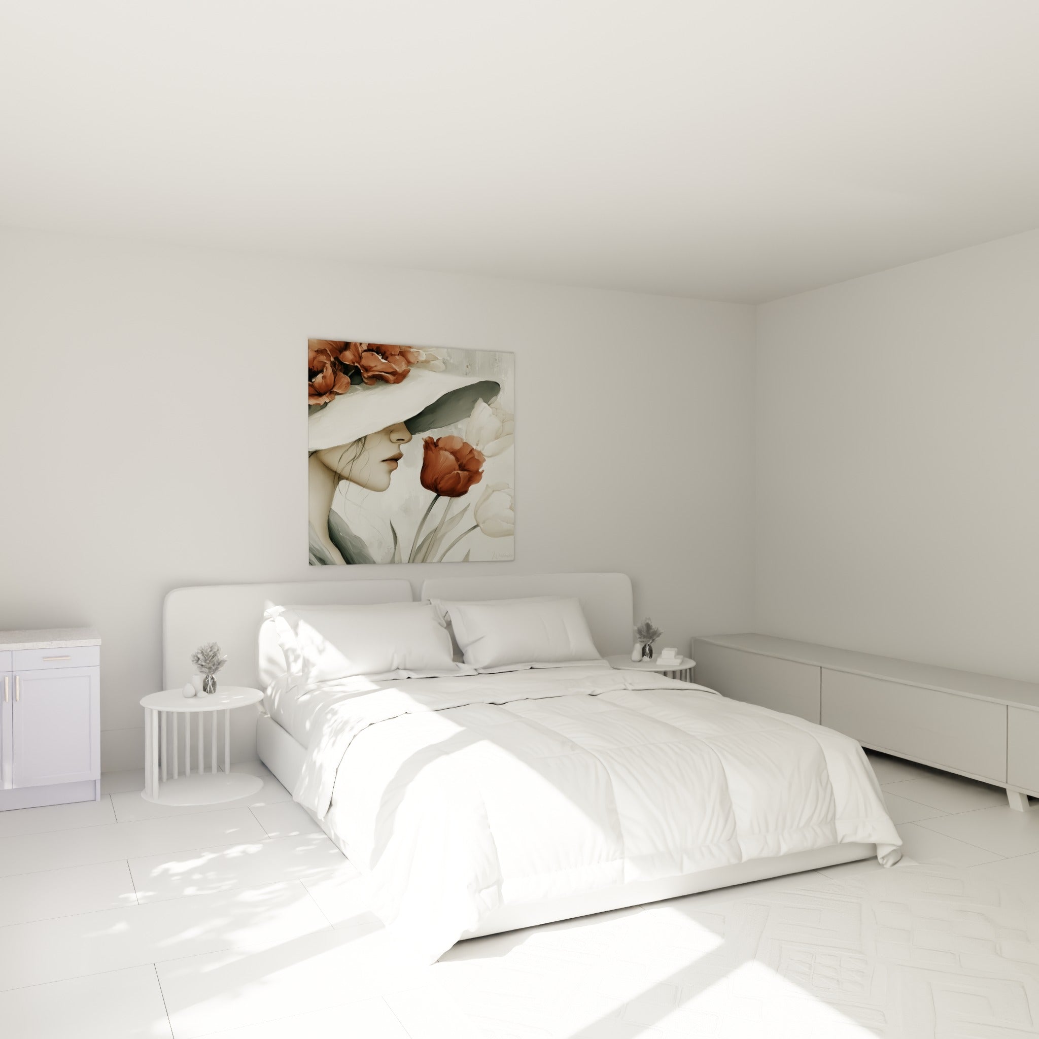 Silhouette au chapeau blanc et tulipes terracotta, au-dessus d'un lit dans une chambre claire