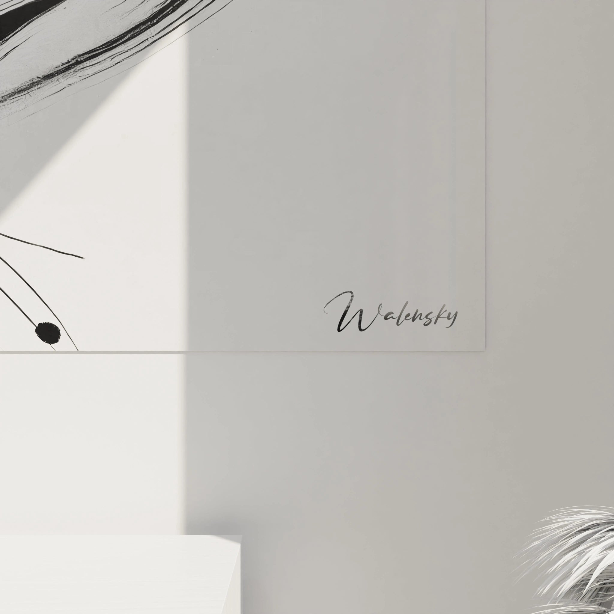 Gros plan du tableau requin pour apprecier les details graphiques et la profondeur de l'encre noire Parfait pour un style minimaliste






