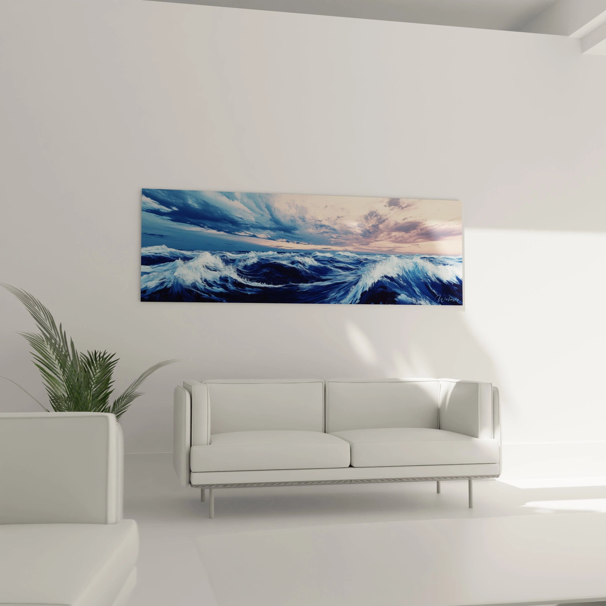 Un tableau mer panoramique montrant une mer agitée aux multiples vagues bleu intense couronnées d'écume blanche, s'étendant à l'infini sous un vaste ciel nuageux teinté de rose et de bleu pâle, créant une atmosphère à la fois sauvage et majestueuse.
