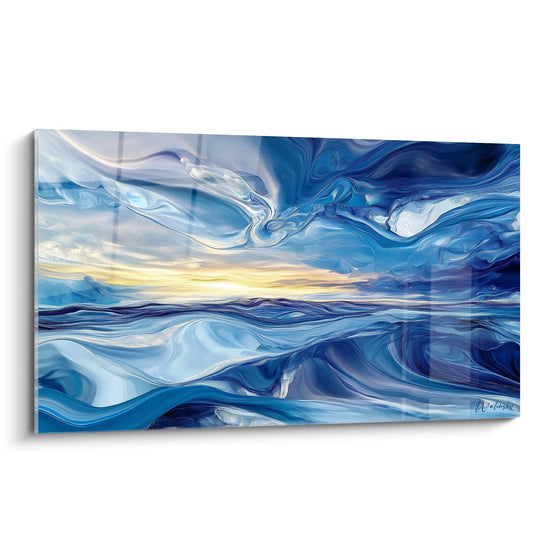 Un quadro oceanico che presenta onde astratte con molteplici sfumature di blu, con un orizzonte dorato sottile e motivi fluidi che evocano il movimento perpetuo dell'acqua, su uno sfondo di trame marmorizzate e ondulazioni traslucide.
