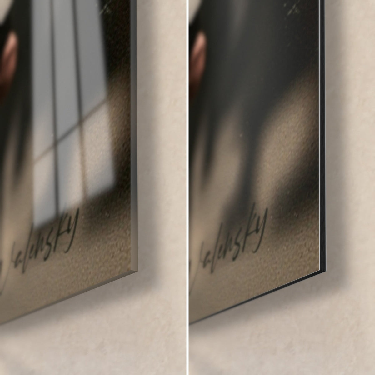 Tableau marcheuse en robe blanche, coin bas droit : verre acrylique brillant reflétant la fenêtre, Dibond noir mat, tranche 3 mm