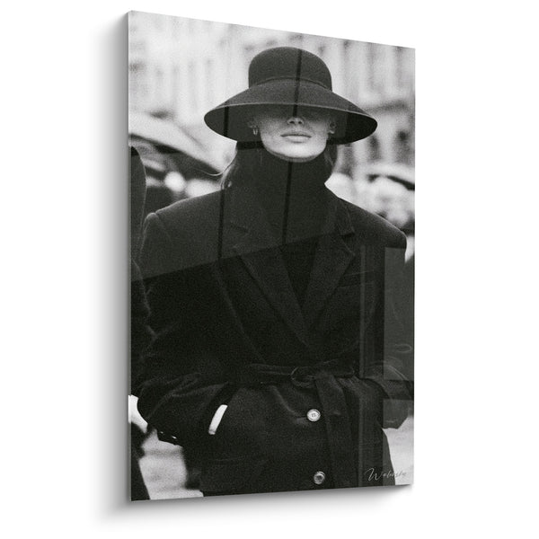 Tableau Femme élégante chapeau noir et blanc - Mystère parisien - Edition Vintage