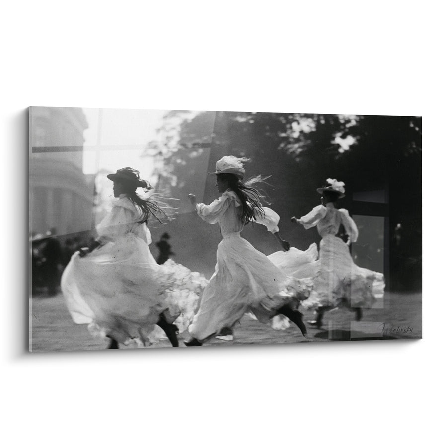 Tableau Fillettes noir et blanc en robes envolées - Course insouciante - Edition Vintage