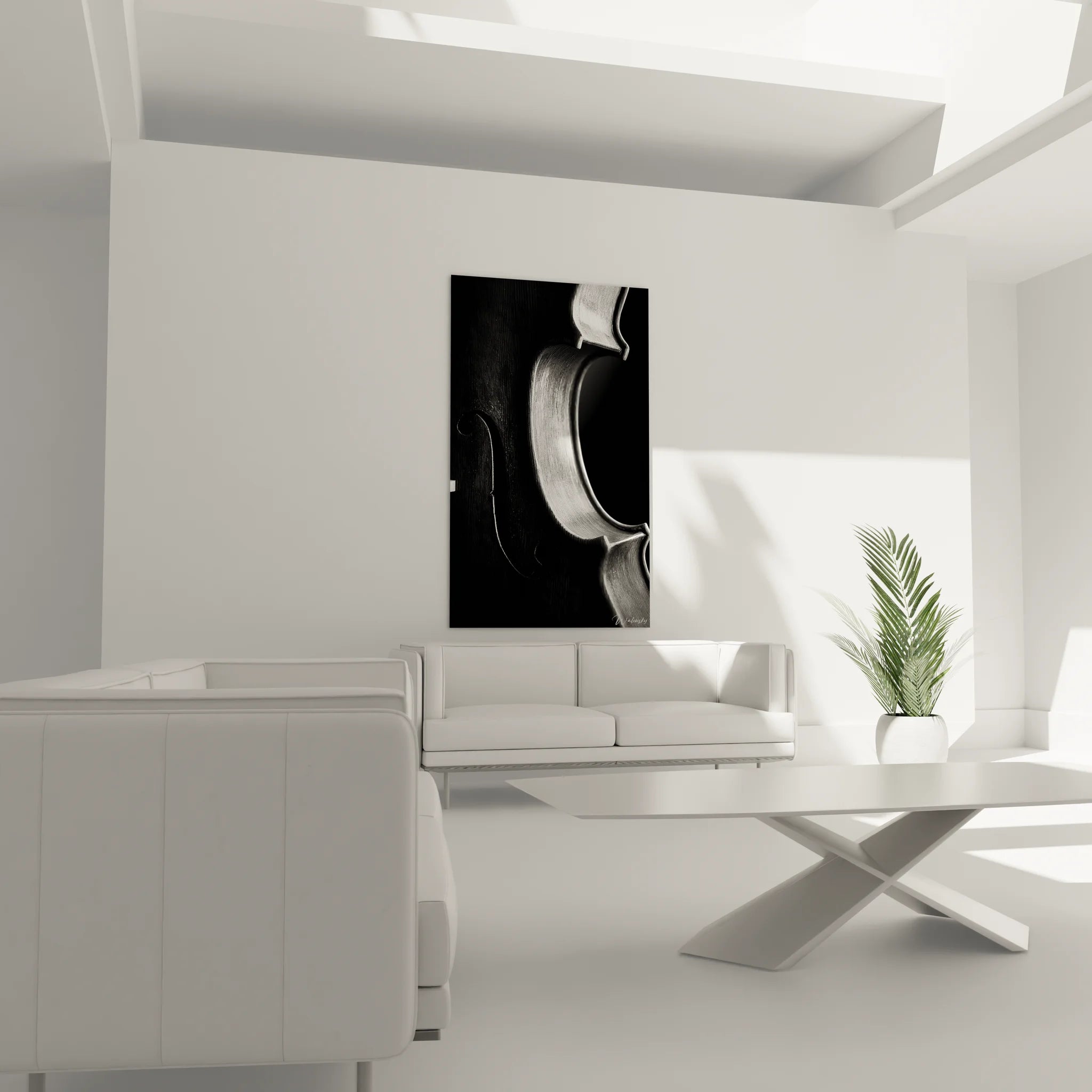 Gros plan détaillé du tableau violon montrant les courbes et textures en noir et blanc