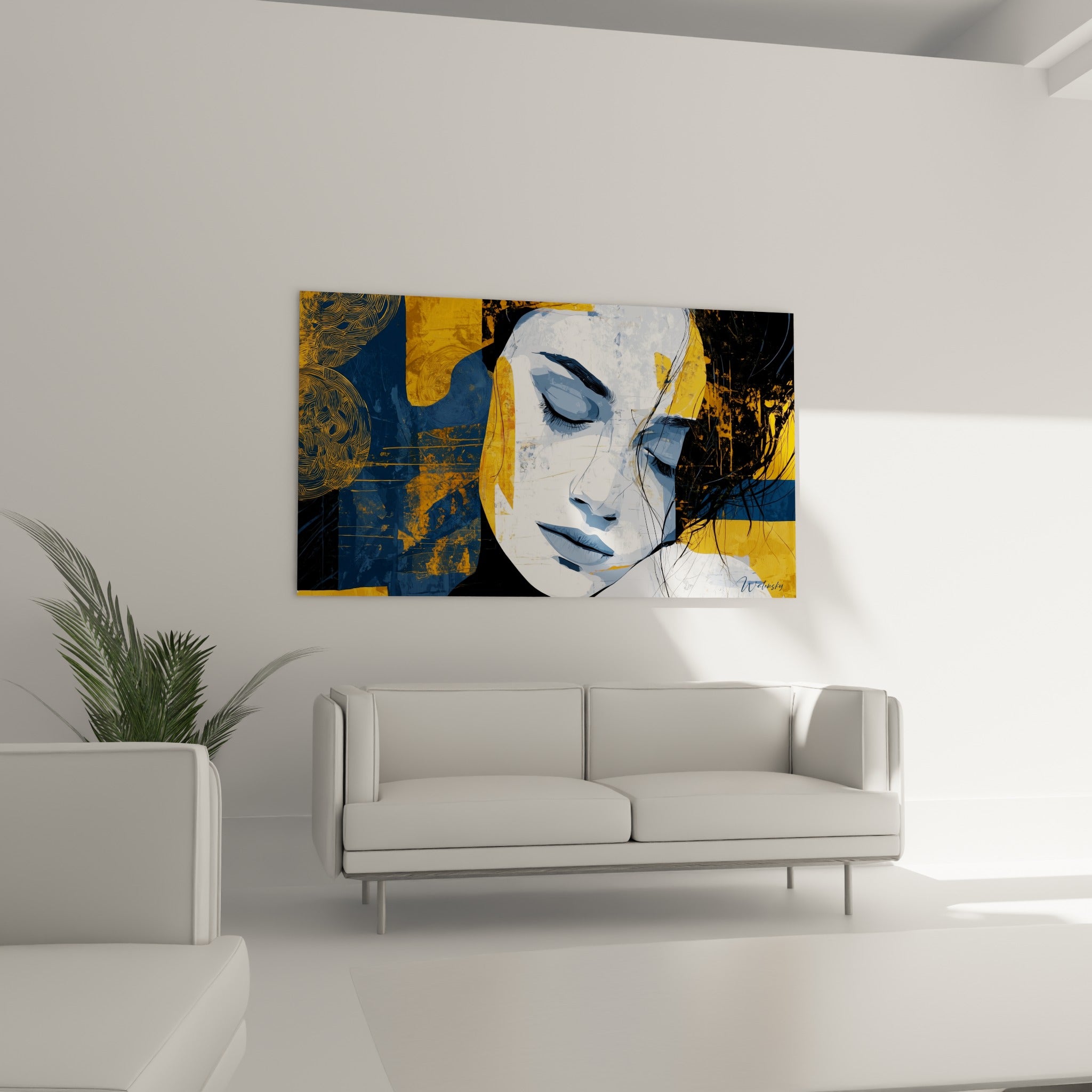 Visage serein en bleu clair et ocre vibrant, chevelure filiforme noire, au-dessus d'un canapé dans un salon lumineux