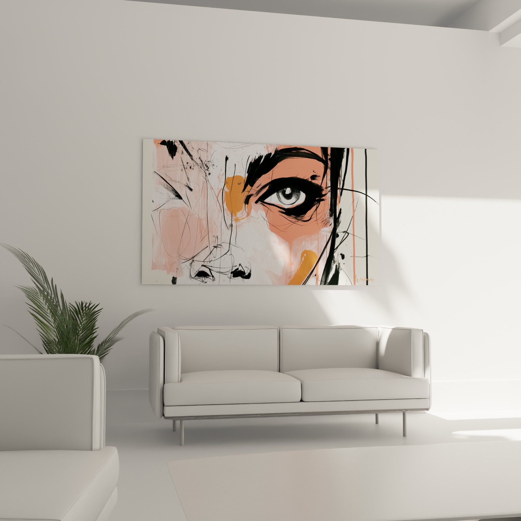 Œil peint en noir profond sur fond ivoire du visage abstrait, au-dessus d'un canapé dans un salon lumineux