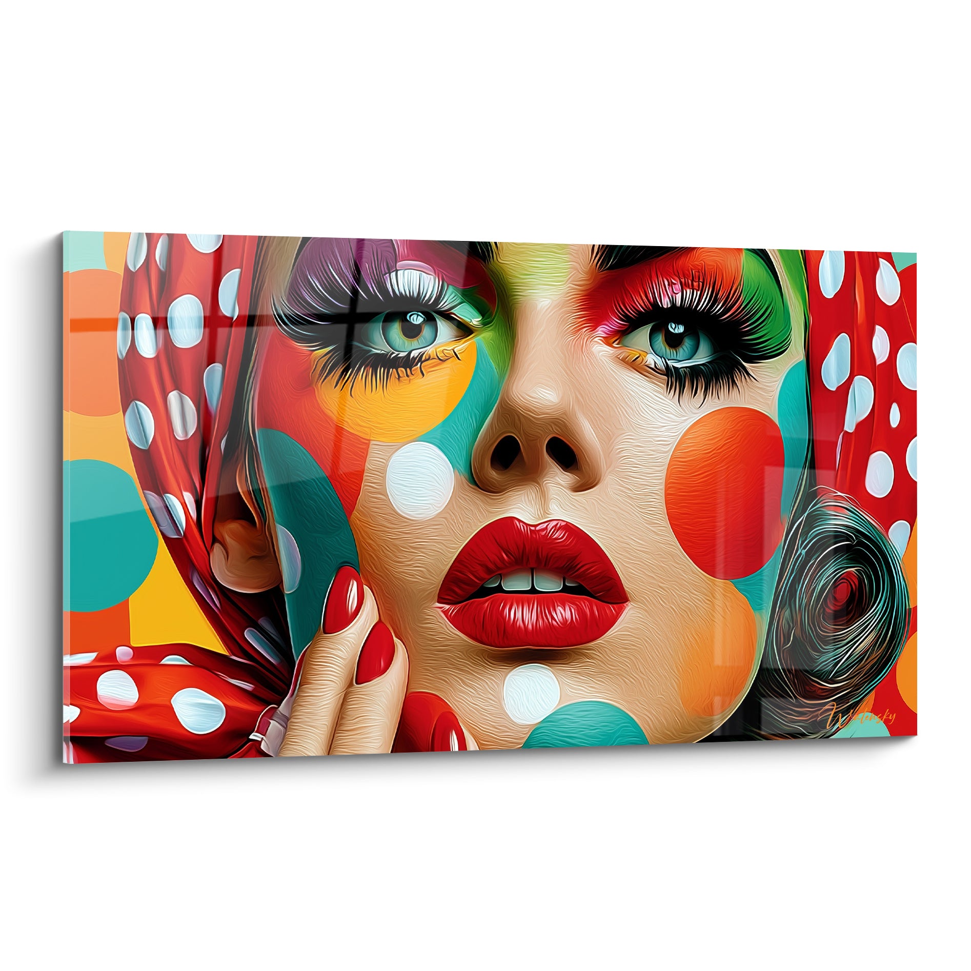 Visage féminin aux pois rouges et turquoise, lèvres écarlates, maquillage vert émeraude graphique