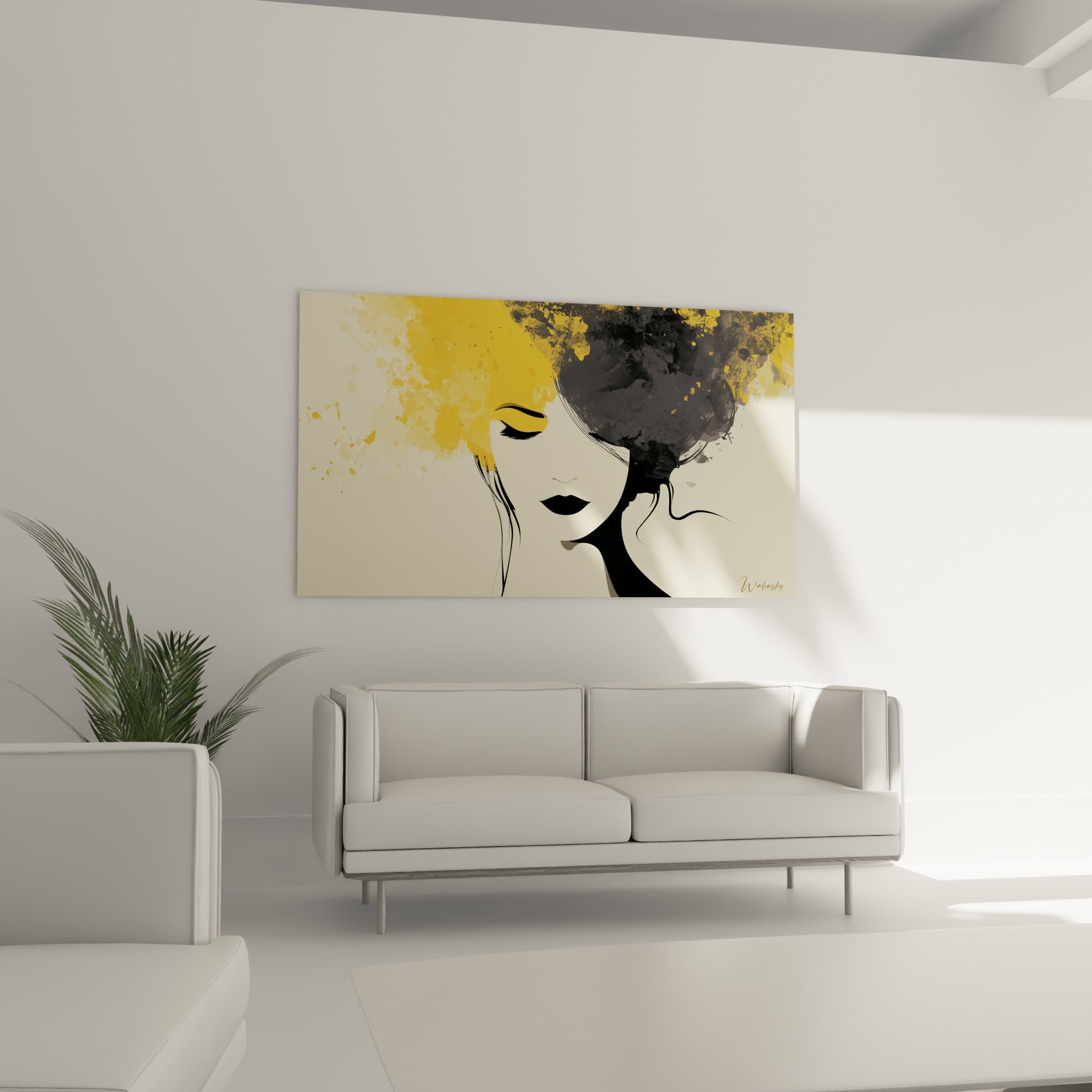 Femme au visage esquissé, taches jaune moutarde et anthracite, au-dessus d'un canapé dans un salon lumineux