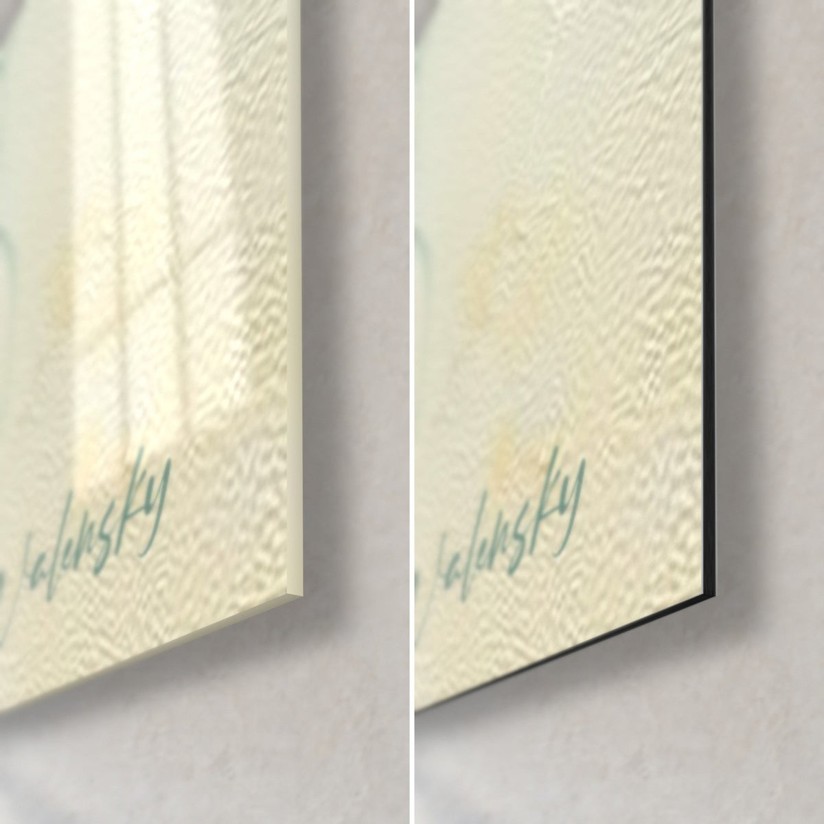 Wall art golden face in turquoise tones, bottom right corner: glossy acrylic glass on the left, matte Dibond on the right, 3 mm edge